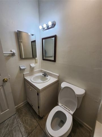 2018 SW 70TH TERRACE, Gainesville, FL 32607