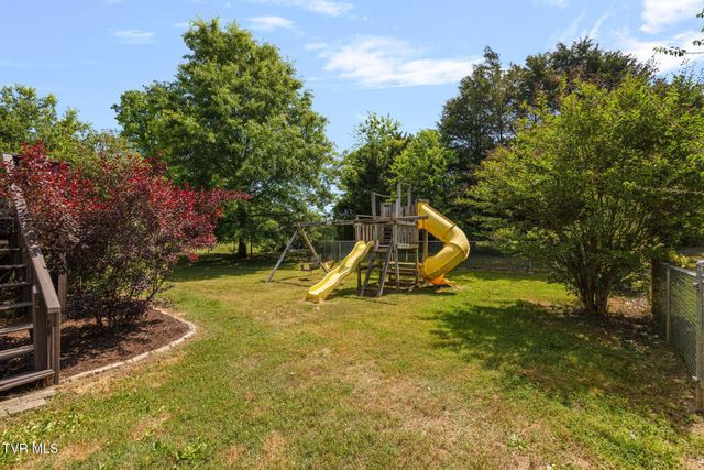 3101 Newbern Drive, Johnson City, TN 37604