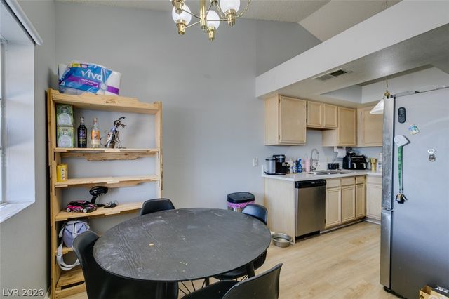 5335 Rod Court 104, Las Vegas, NV 89122