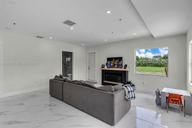 20304 SW 186th Street, Miami, FL 33187