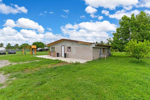 20304 SW 186th Street, Miami, FL 33187
