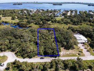 4132 Mariner Oaks Way, Fort Pierce, FL 34946