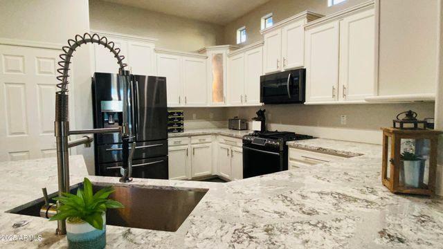 3807 N DENNY Way, Buckeye, AZ 85396