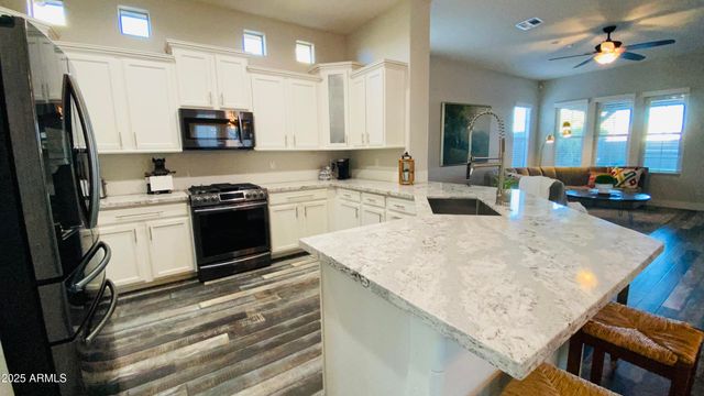 3807 N DENNY Way, Buckeye, AZ 85396