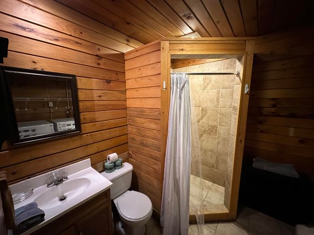534 534 Cave Hollow Rd Road, Rogers, KY 41365