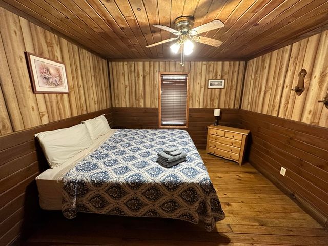 534 534 Cave Hollow Rd Road, Rogers, KY 41365