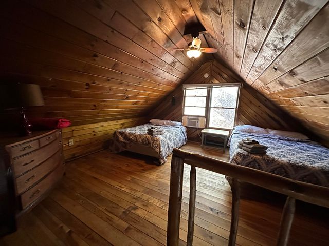 534 534 Cave Hollow Rd Road, Rogers, KY 41365