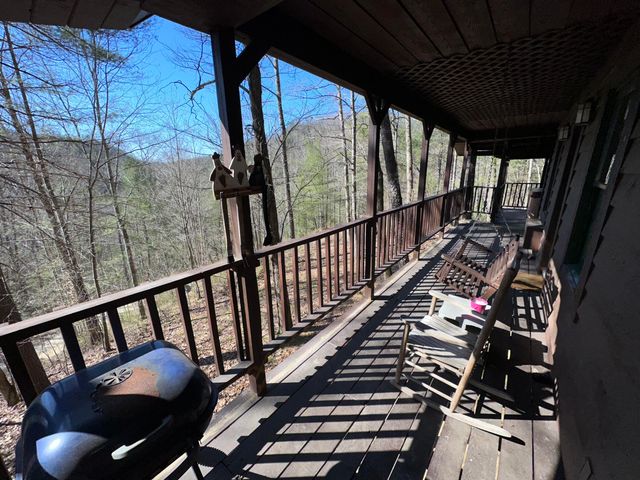 534 534 Cave Hollow Rd Road, Rogers, KY 41365