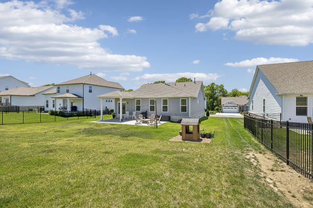 135 John T Alexander Blvd, Hendersonville, TN 37075