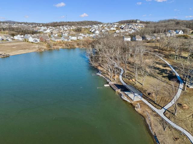 135 John T Alexander Blvd, Hendersonville, TN 37075