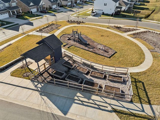 135 John T Alexander Blvd, Hendersonville, TN 37075