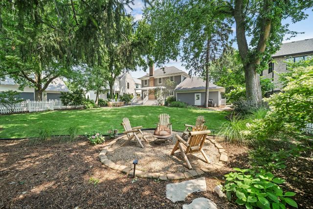 180 S Arlington Avenue, Elmhurst, IL 60126