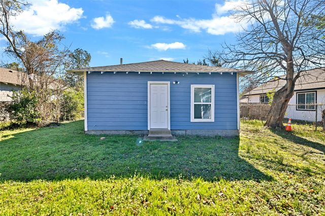 2623 Lenway Street, Dallas, TX 75215