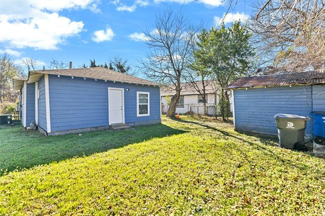 2623 Lenway Street, Dallas, TX 75215