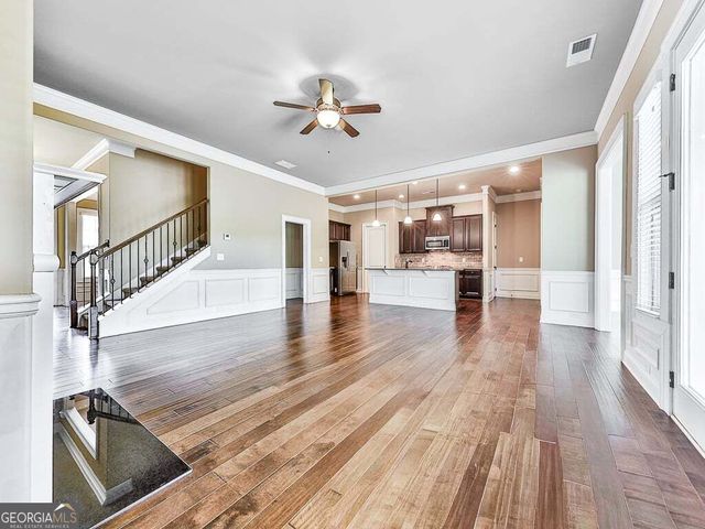 25 Lakewood Court SE, Cartersville, GA 30120