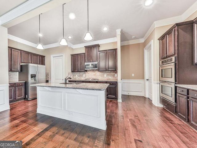 25 Lakewood Court SE, Cartersville, GA 30120