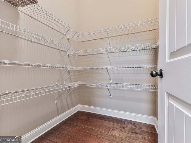 25 Lakewood Court SE, Cartersville, GA 30120