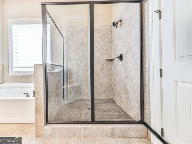25 Lakewood Court SE, Cartersville, GA 30120