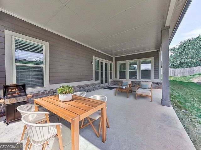 25 Lakewood Court SE, Cartersville, GA 30120