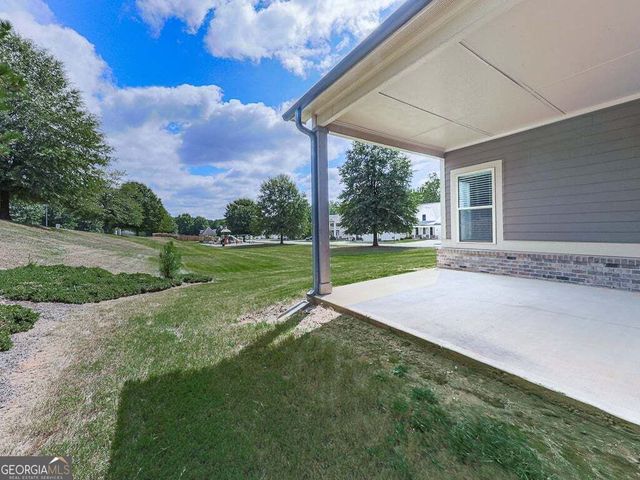 25 Lakewood Court SE, Cartersville, GA 30120