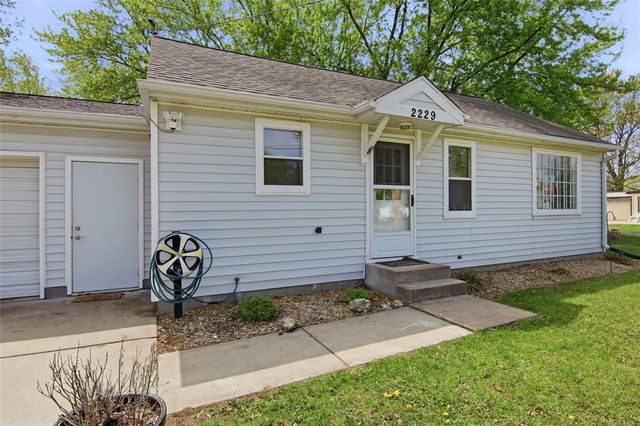 2229 Vine Street, Eau Claire, WI 54703