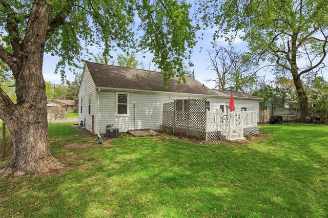 2229 Vine Street, Eau Claire, WI 54703