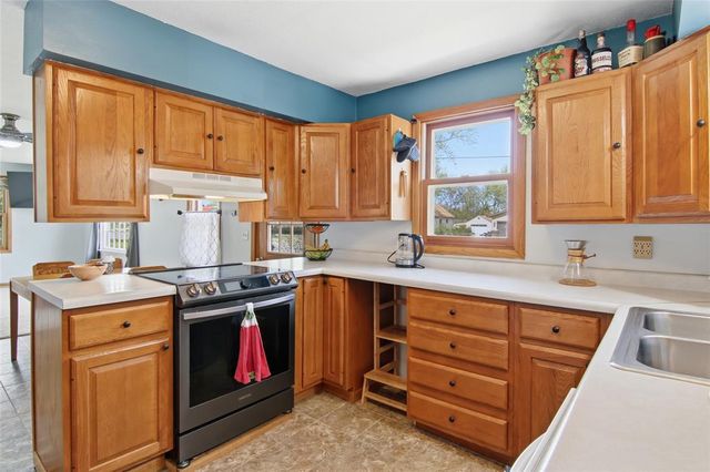 2229 Vine Street, Eau Claire, WI 54703