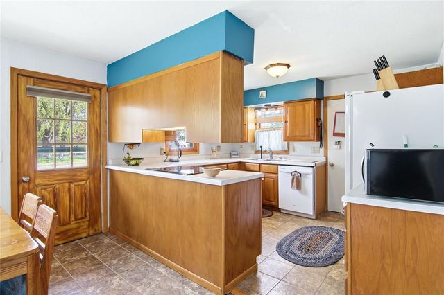 2229 Vine Street, Eau Claire, WI 54703