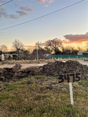 3475 Saint James Boulevard, Beaumont, TX 77705