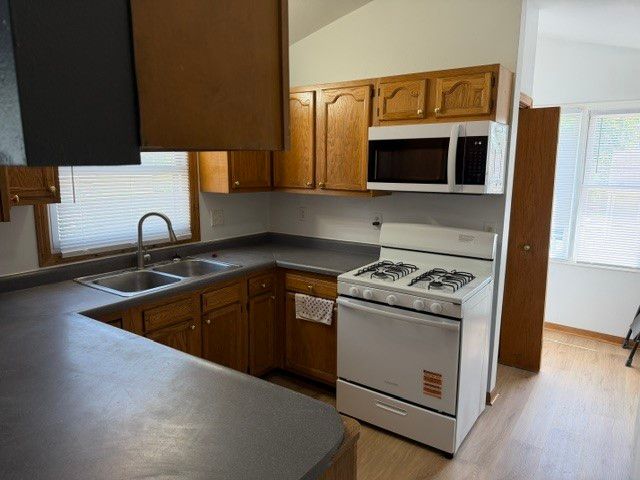 1304 Euclid Avenue, Des Moines, IA 50313
