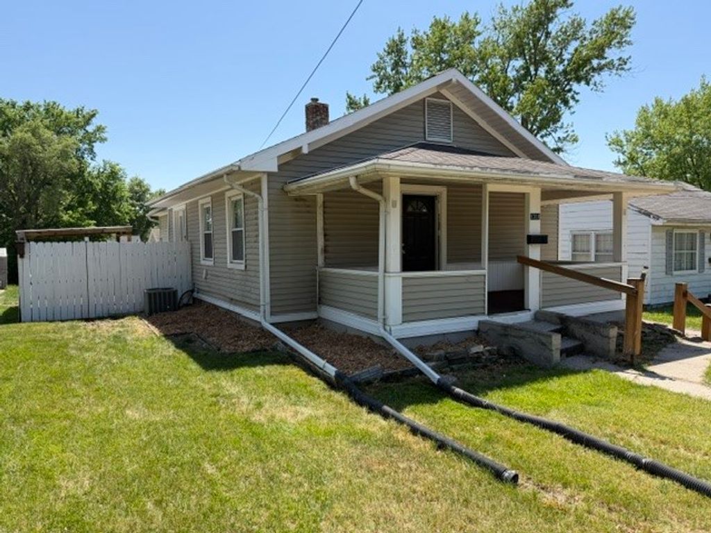 1304 Euclid Avenue, Des Moines, IA 50313
