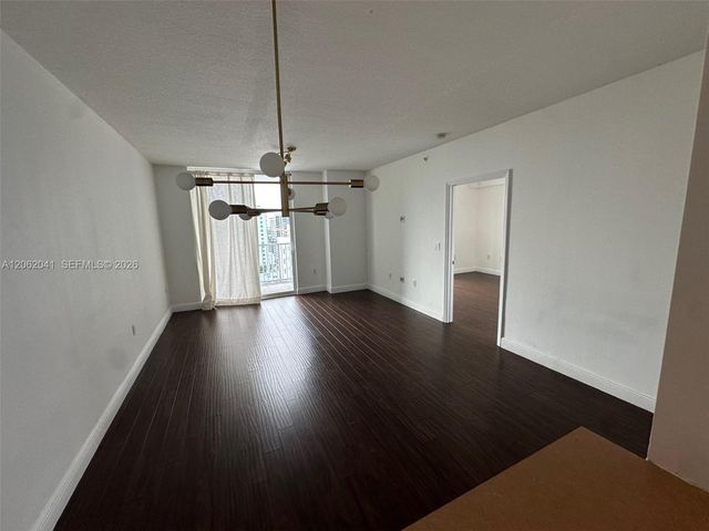 1250 S Miami Ave 1609, Miami, FL 33130