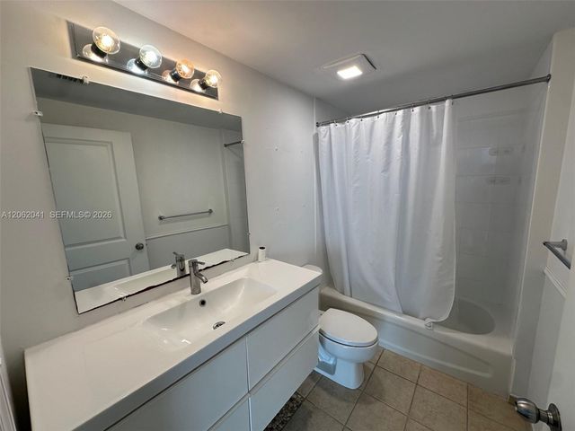 1250 S Miami Ave 1609, Miami, FL 33130