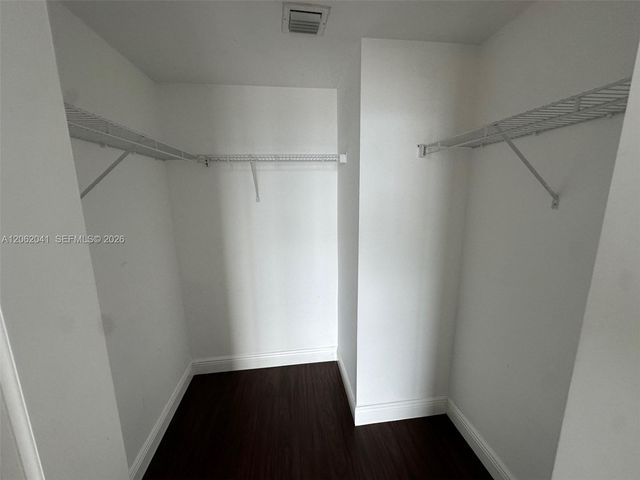 1250 S Miami Ave 1609, Miami, FL 33130