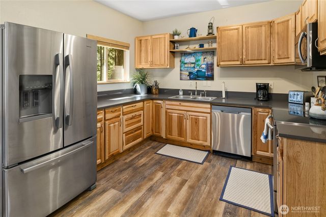 401 Why Worry Lane, Ronald, WA 98940
