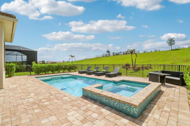 9247 SW Miracoli Way, Port St. Lucie, Port St Lucie, FL 34987