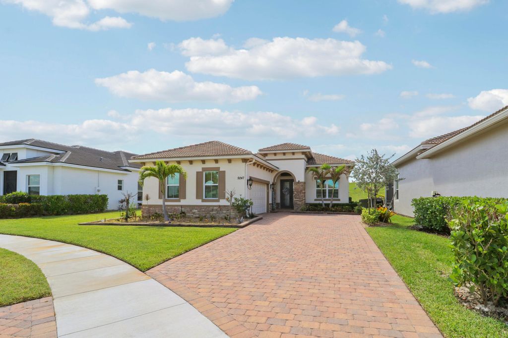 9247 SW Miracoli Way, Port St. Lucie, Port St Lucie, FL 34987