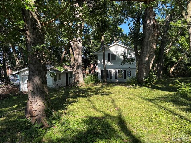 4131 Wright Avenue, St Ann, MO 63074
