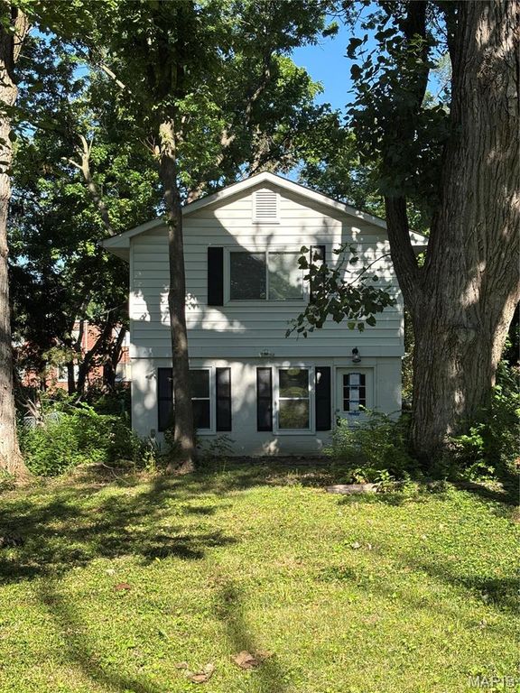 4131 Wright Avenue, St Ann, MO 63074