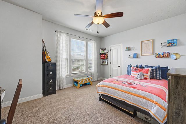 1425 S Hampton Xing, Cave Springs, AR 72718