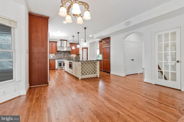 6312 MARYVIEW ST, Alexandria, VA 22310