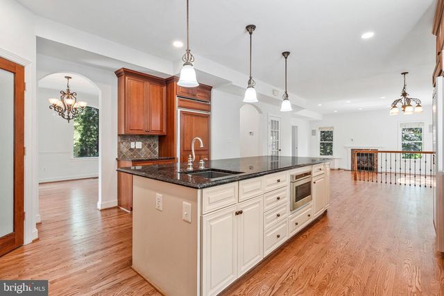 6312 MARYVIEW ST, Alexandria, VA 22310