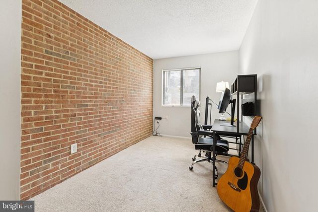 2140 GUNSMITH TER, Woodbridge, VA 22191