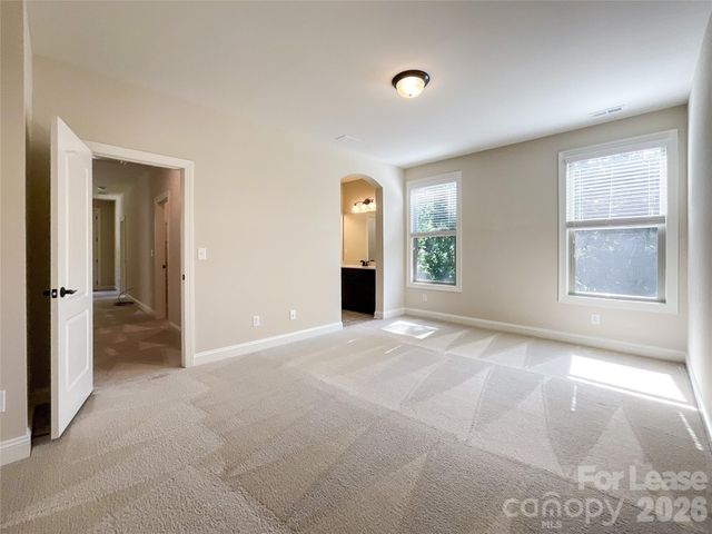 214 Smithfield Drive, Charlotte, NC 28270