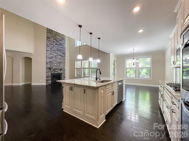 214 Smithfield Drive, Charlotte, NC 28270