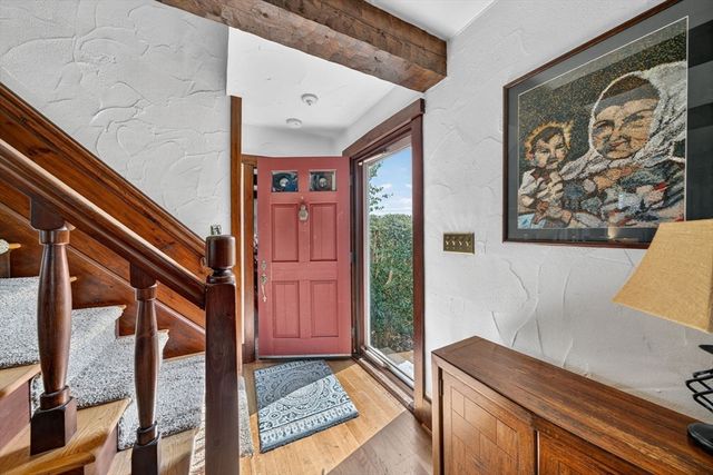 7 Hamlin St, Acushnet, MA 02743