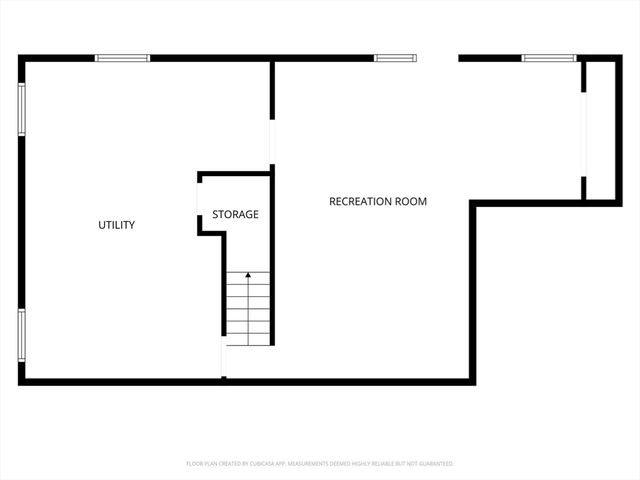 7 Hamlin St, Acushnet, MA 02743