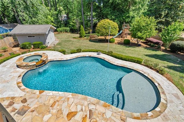 2736 Pangborn Road, Decatur, GA 30033