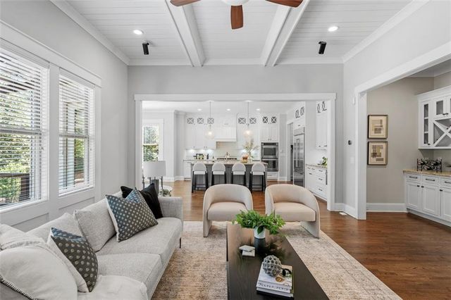 2736 Pangborn Road, Decatur, GA 30033