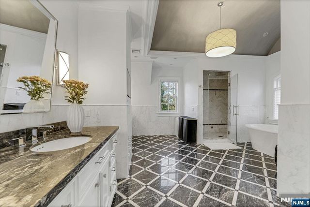 373 Hardenburgh Avenue, Demarest, NJ 07627